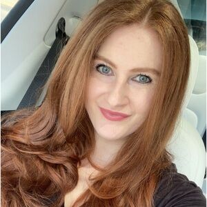 Meet your Posher, Hope